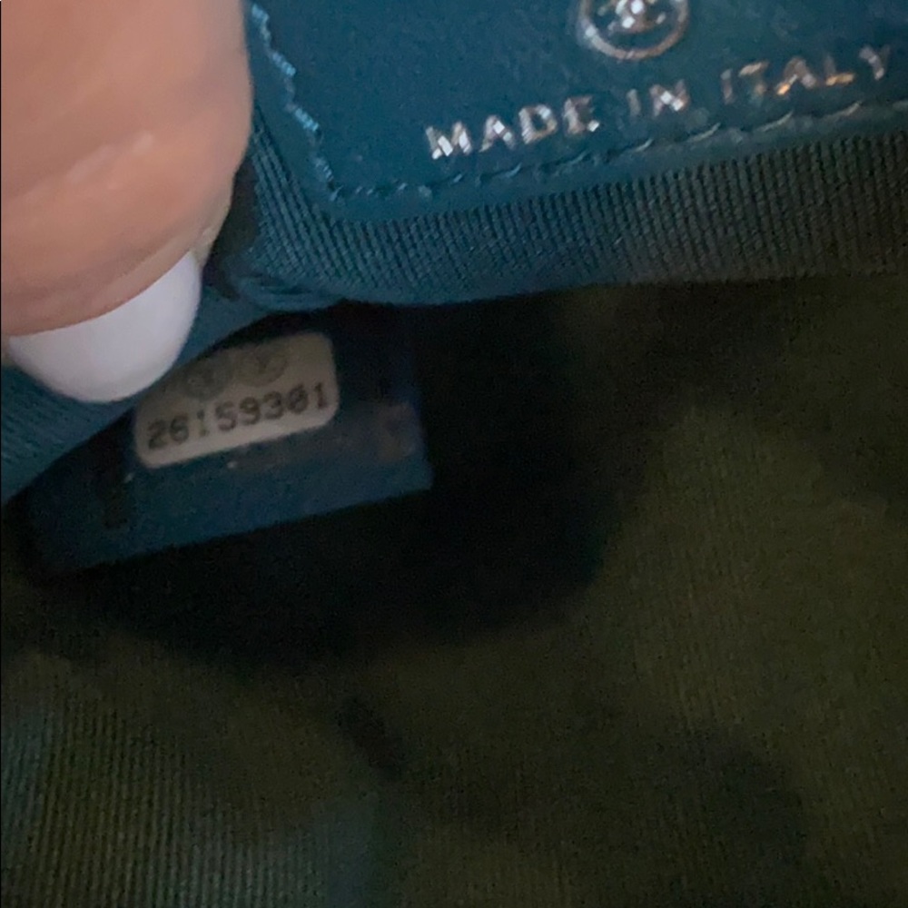 Chanel teal stud zippy wallet - Picture 6 of 6
